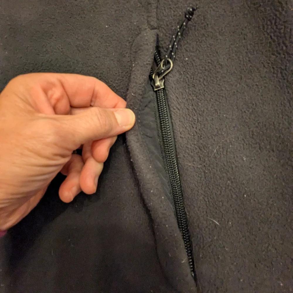 Men's North Face black zip up fleece, size small
